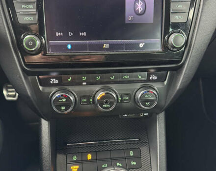 Чорний Шкода Октавія, об'ємом двигуна 1.98 л та пробігом 187 тис. км за 13700 $, фото 32 на Automoto.ua