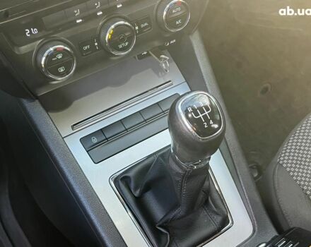 Черный Шкода Октавия, объемом двигателя 1.6 л и пробегом 227 тыс. км за 12790 $, фото 21 на Automoto.ua