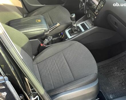 Черный Шкода Октавия, объемом двигателя 1.6 л и пробегом 227 тыс. км за 12790 $, фото 29 на Automoto.ua