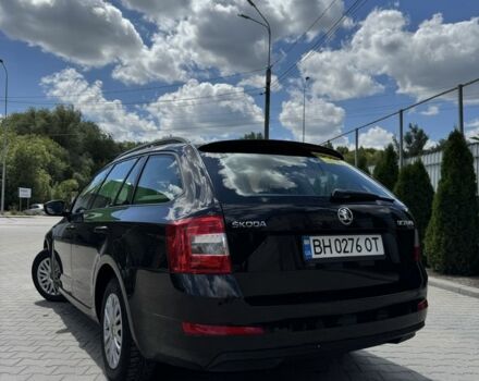 Черный Шкода Октавия, объемом двигателя 1.6 л и пробегом 224 тыс. км за 10999 $, фото 4 на Automoto.ua