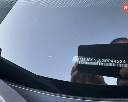 Черный Шкода Октавия, объемом двигателя 1.6 л и пробегом 275 тыс. км за 12450 $, фото 43 на Automoto.ua