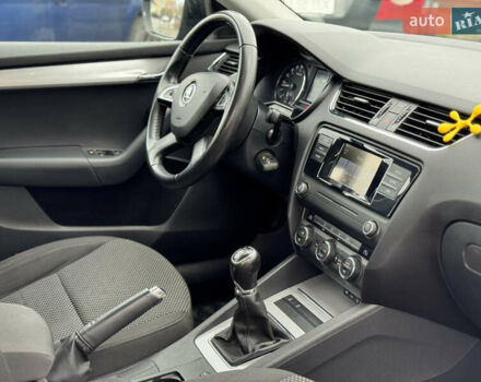 Шкода Октавия 2015 в Виннице на Automoto.ua Черный Шкода Октавия, объемом двигателя 1.6 л и пробегом 225 тыс. км за 9900 $, фото 13 на Automoto.ua