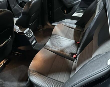 Черный Шкода Октавия, объемом двигателя 2 л и пробегом 340 тыс. км за 11000 $, фото 4 на Automoto.ua