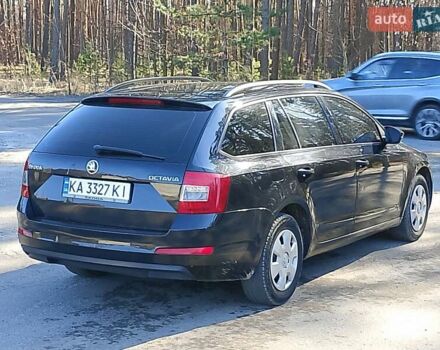 Черный Шкода Октавия, объемом двигателя 1.6 л и пробегом 378 тыс. км за 8499 $, фото 7 на Automoto.ua