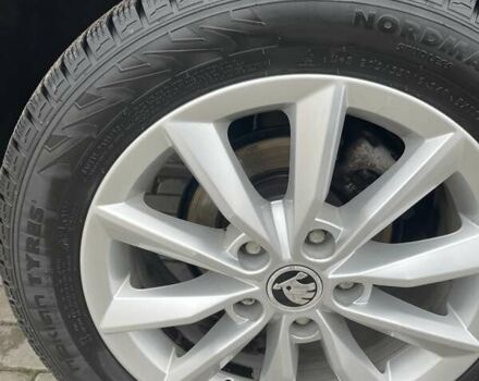 Черный Шкода Октавия, объемом двигателя 1.6 л и пробегом 260 тыс. км за 12300 $, фото 10 на Automoto.ua