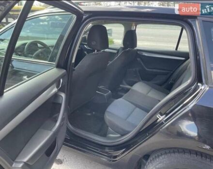 Черный Шкода Октавия, объемом двигателя 1.6 л и пробегом 384 тыс. км за 9200 $, фото 3 на Automoto.ua