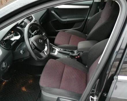 Чорний Шкода Октавія, об'ємом двигуна 2 л та пробігом 270 тис. км за 11700 $, фото 2 на Automoto.ua