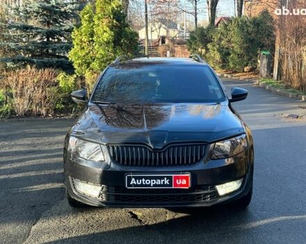 Черный Шкода Октавия, объемом двигателя 1.6 л и пробегом 227 тыс. км за 12790 $, фото 1 на Automoto.ua