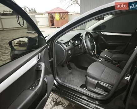 Черный Шкода Октавия, объемом двигателя 1.6 л и пробегом 290 тыс. км за 11700 $, фото 38 на Automoto.ua
