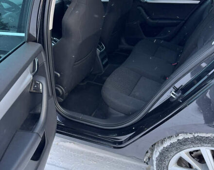 Черный Шкода Октавия, объемом двигателя 1.97 л и пробегом 323 тыс. км за 12300 $, фото 8 на Automoto.ua