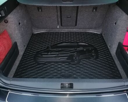 Чорний Шкода Октавія, об'ємом двигуна 2 л та пробігом 270 тис. км за 11700 $, фото 5 на Automoto.ua