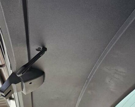 Черный Шкода Октавия, объемом двигателя 1.6 л и пробегом 206 тыс. км за 12000 $, фото 36 на Automoto.ua