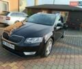 Черный Шкода Октавия, объемом двигателя 1.6 л и пробегом 277 тыс. км за 12500 $, фото 5 на Automoto.ua