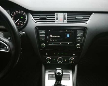 Черный Шкода Октавия, объемом двигателя 1.6 л и пробегом 290 тыс. км за 11700 $, фото 48 на Automoto.ua