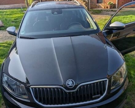 Черный Шкода Октавия, объемом двигателя 2 л и пробегом 214 тыс. км за 18600 $, фото 3 на Automoto.ua