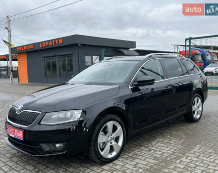 Шкода Октавия 2015 в Червонограде на Automoto.ua Черный Шкода Октавия, объемом двигателя 1.97 л и пробегом 246 тыс. км за 14135 $, фото 2 на Automoto.ua
