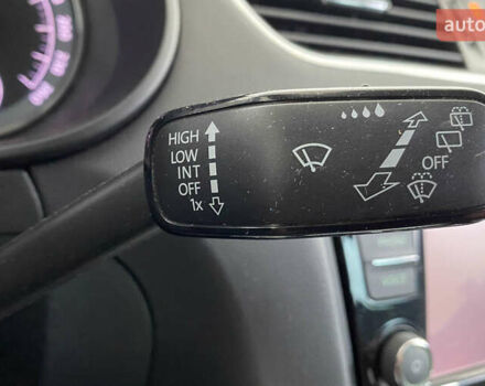 Чорний Шкода Октавія, об'ємом двигуна 1.6 л та пробігом 221 тис. км за 12250 $, фото 12 на Automoto.ua