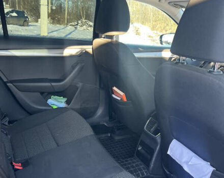 Черный Шкода Октавия, объемом двигателя 2 л и пробегом 281 тыс. км за 14200 $, фото 6 на Automoto.ua