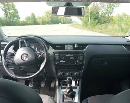 Чорний Шкода Октавія, об'ємом двигуна 1.97 л та пробігом 260 тис. км за 12500 $, фото 3 на Automoto.ua