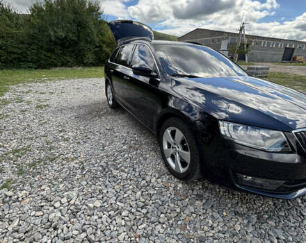 Чорний Шкода Октавія, об'ємом двигуна 2 л та пробігом 277 тис. км за 12200 $, фото 5 на Automoto.ua