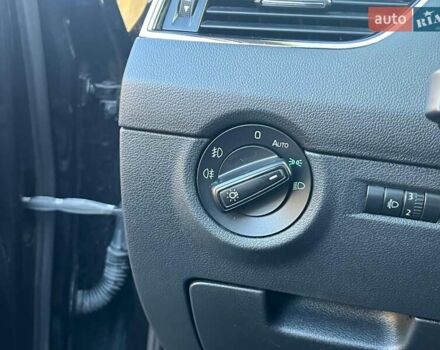 Черный Шкода Октавия, объемом двигателя 1.6 л и пробегом 227 тыс. км за 12790 $, фото 18 на Automoto.ua