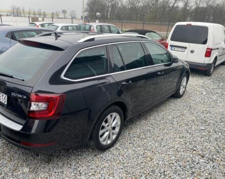 Чорний Шкода Октавія, об'ємом двигуна 2 л та пробігом 170 тис. км за 5200 $, фото 2 на Automoto.ua