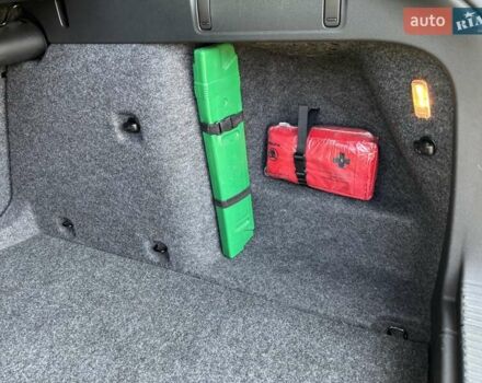 Чорний Шкода Октавія, об'ємом двигуна 1.6 л та пробігом 227 тис. км за 13200 $, фото 11 на Automoto.ua