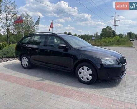 Черный Шкода Октавия, объемом двигателя 1.6 л и пробегом 384 тыс. км за 9200 $, фото 7 на Automoto.ua