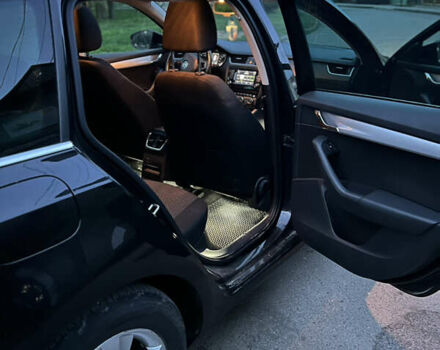 Чорний Шкода Октавія, об'ємом двигуна 1.6 л та пробігом 252 тис. км за 11599 $, фото 8 на Automoto.ua
