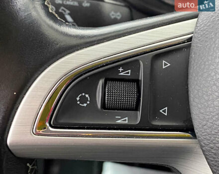 Чорний Шкода Октавія, об'ємом двигуна 1.6 л та пробігом 221 тис. км за 12250 $, фото 9 на Automoto.ua