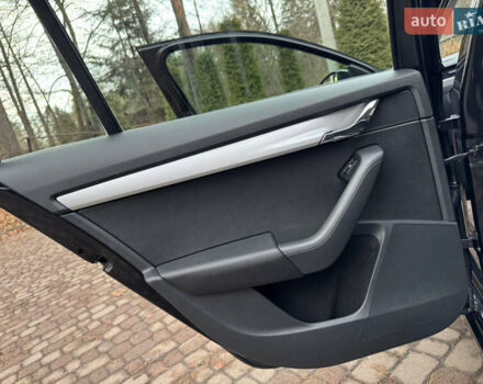 Черный Шкода Октавия, объемом двигателя 1.6 л и пробегом 228 тыс. км за 11999 $, фото 99 на Automoto.ua