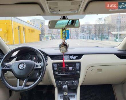 Черный Шкода Октавия, объемом двигателя 1.6 л и пробегом 250 тыс. км за 13000 $, фото 16 на Automoto.ua