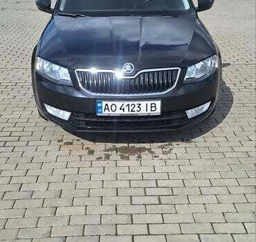 Чорний Шкода Октавія, об'ємом двигуна 2 л та пробігом 248 тис. км за 11300 $, фото 7 на Automoto.ua