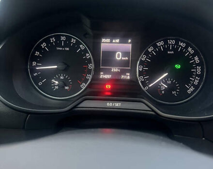 Черный Шкода Октавия, объемом двигателя 1.6 л и пробегом 216 тыс. км за 14400 $, фото 9 на Automoto.ua