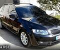 Черный Шкода Октавия, объемом двигателя 1.6 л и пробегом 211 тыс. км за 14700 $, фото 1 на Automoto.ua