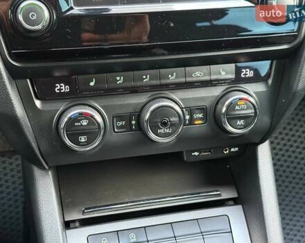 Черный Шкода Октавия, объемом двигателя 1.97 л и пробегом 288 тыс. км за 12900 $, фото 31 на Automoto.ua