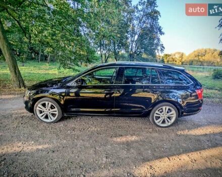 Черный Шкода Октавия, объемом двигателя 1.6 л и пробегом 253 тыс. км за 10900 $, фото 1 на Automoto.ua