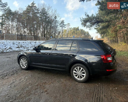 Чорний Шкода Октавія, об'ємом двигуна 1.6 л та пробігом 263 тис. км за 11200 $, фото 3 на Automoto.ua