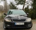 Черный Шкода Октавия, объемом двигателя 1.6 л и пробегом 368 тыс. км за 12800 $, фото 1 на Automoto.ua