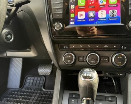 Чорний Шкода Октавія, об'ємом двигуна 2 л та пробігом 300 тис. км за 12500 $, фото 8 на Automoto.ua