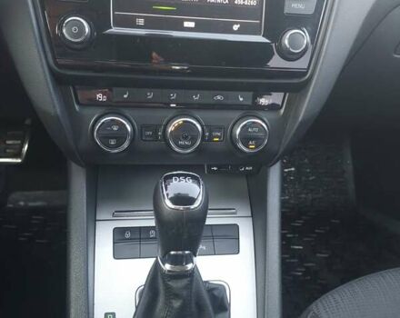 Черный Шкода Октавия, объемом двигателя 1.97 л и пробегом 332 тыс. км за 12900 $, фото 13 на Automoto.ua