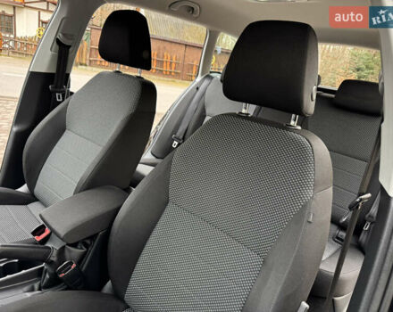 Черный Шкода Октавия, объемом двигателя 1.6 л и пробегом 228 тыс. км за 11999 $, фото 75 на Automoto.ua