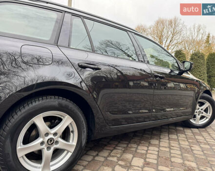 Чорний Шкода Октавія, об'ємом двигуна 1.6 л та пробігом 228 тис. км за 11899 $, фото 50 на Automoto.ua