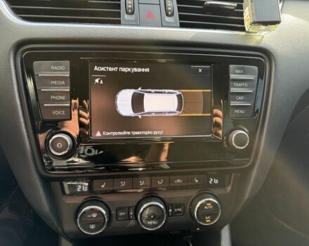 Чорний Шкода Октавія, об'ємом двигуна 2 л та пробігом 300 тис. км за 12500 $, фото 9 на Automoto.ua