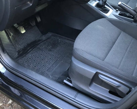 Чорний Шкода Октавія, об'ємом двигуна 2 л та пробігом 261 тис. км за 11700 $, фото 11 на Automoto.ua