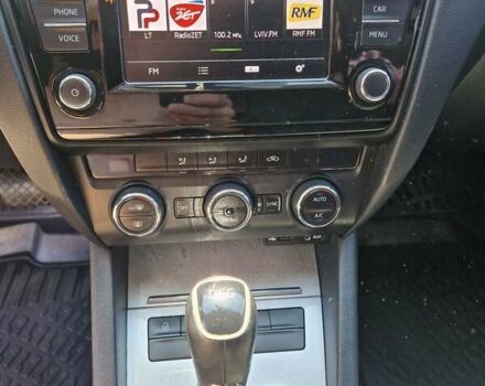 Чорний Шкода Октавія, об'ємом двигуна 1.97 л та пробігом 355 тис. км за 10700 $, фото 19 на Automoto.ua