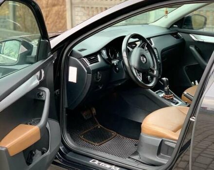 Черный Шкода Октавия, объемом двигателя 1.6 л и пробегом 368 тыс. км за 12800 $, фото 16 на Automoto.ua