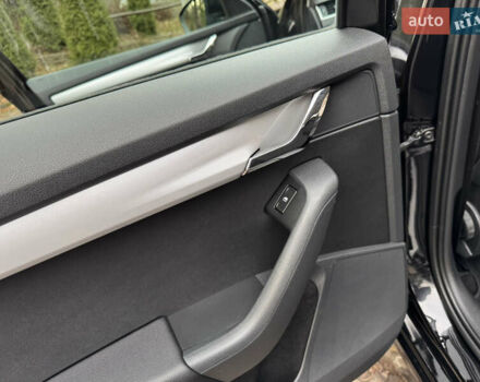 Чорний Шкода Октавія, об'ємом двигуна 1.6 л та пробігом 228 тис. км за 11899 $, фото 100 на Automoto.ua