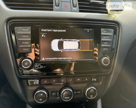 Черный Шкода Октавия, объемом двигателя 1.97 л и пробегом 299 тыс. км за 13000 $, фото 25 на Automoto.ua