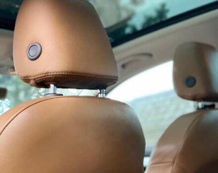 Черный Шкода Октавия, объемом двигателя 1.6 л и пробегом 368 тыс. км за 12800 $, фото 10 на Automoto.ua